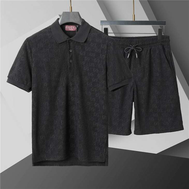 Picture of Gucci Shirt Pant Suits _SKUGucciM-3XL25wx44521775